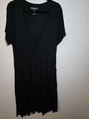 torrid Black V-Neck Midi Dress